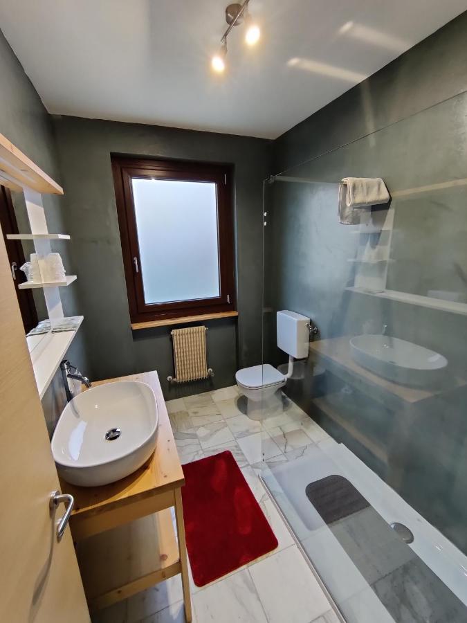 Albergo Baffo Chiuro Luaran gambar